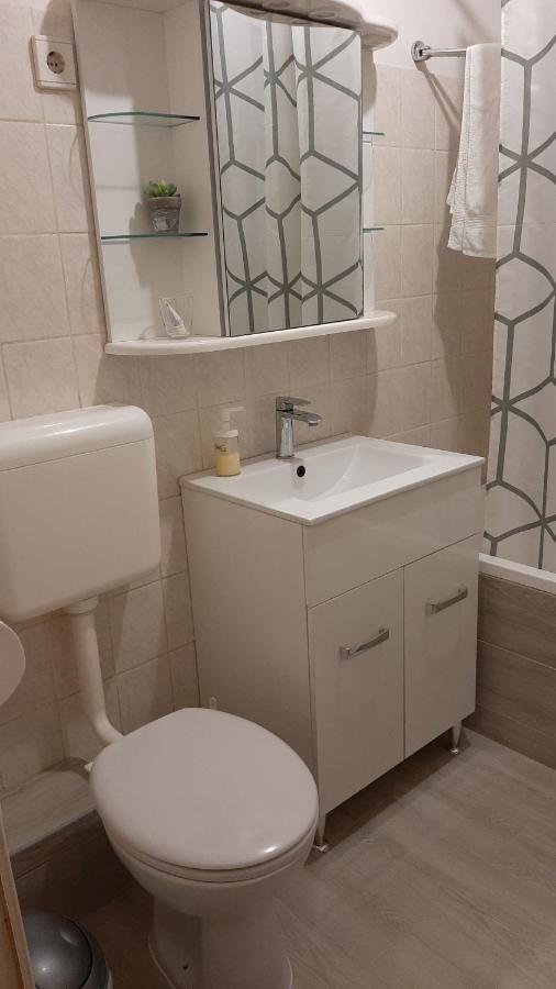 Berik Apartman ペーチ エクステリア 写真